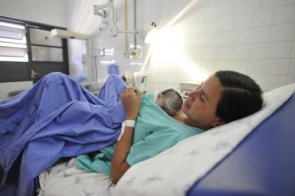 Ministério da Saúde investe na redução da mortalidade materna