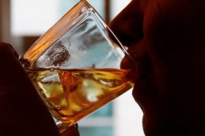 Aumenta o número de brasileiros que admitem beber álcool e dirigir