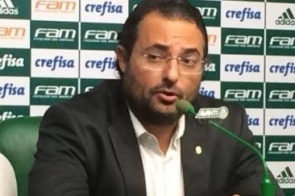 Palmeiras já fez R$ 62 milhões em vendas na janela e mostra novo perfil