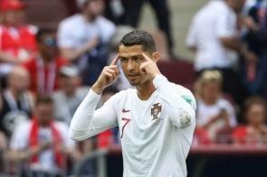 Mãe de CR7 revela cobrança após más atuações: 'hoje não jogou nada, Ronaldo'