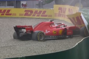 Hamilton vence após Vettel parar no muro no GP da Alemanha