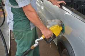 Preços da gasolina, diesel e gás de cozinha se mantêm estável em Dourados