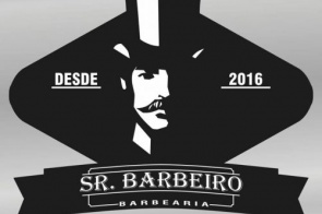 Gustavo proprietário da Barbearia Sr. Barbeiro deseja um feliz Dia dos Pais