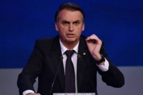 Médico diz que cabe a Bolsonaro decidir sobre participação em debates