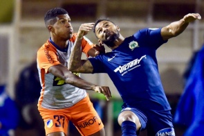 Atacante ex-São Paulo comemora boa fase no APOEL: 'Feliz e motivado'
