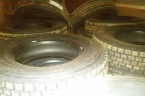 Carga de pneus contrabandeados do Paraguai é apreendida na MS-378