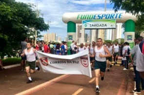 Corrida em prol da Paz reúne cerca de três mil pessoas em Campo Grande