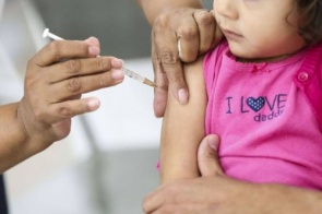 Vacina previne complicações da gripe em grupos de risco