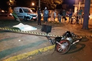 Entregador morre após colidir com caminhonete na Monte Alegre