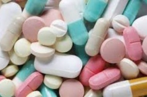 Ministério da Saúde suspende fabricação de 19 remédios