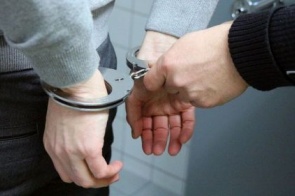 Homem vai à delegacia e acaba preso após relatar falso sequestro