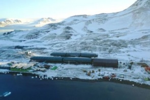 Como cortes do governo podem paralisar pesquisas do Brasil na Antártida
