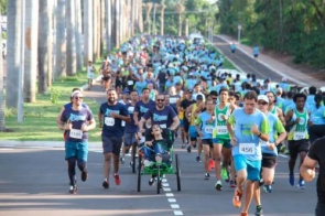 Corrida da ALMS leva mais de 1,2 mil pessoas às ruas da Capital