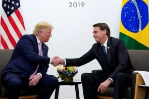 Bolsonaro diz que pode falar com Trump sobre tarifa do aço