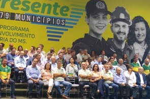Após ouvir demandas, Reinaldo lança “pacotão” de R$ 4,2 bilhões em obras