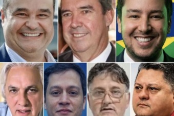  Política 