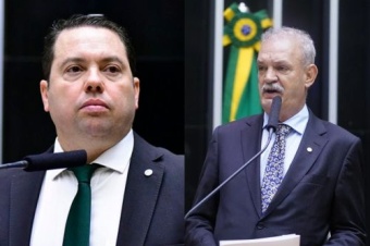  Política 