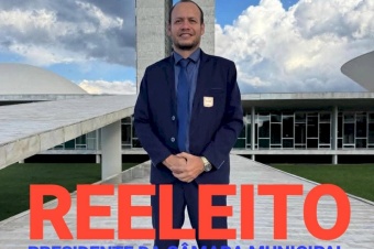  Política 