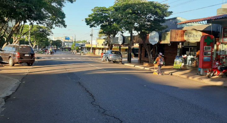 Ruas da cidade de Salto de Guairá estão praticamente vazias - Crédito: Carlos Aquino/Última Hora