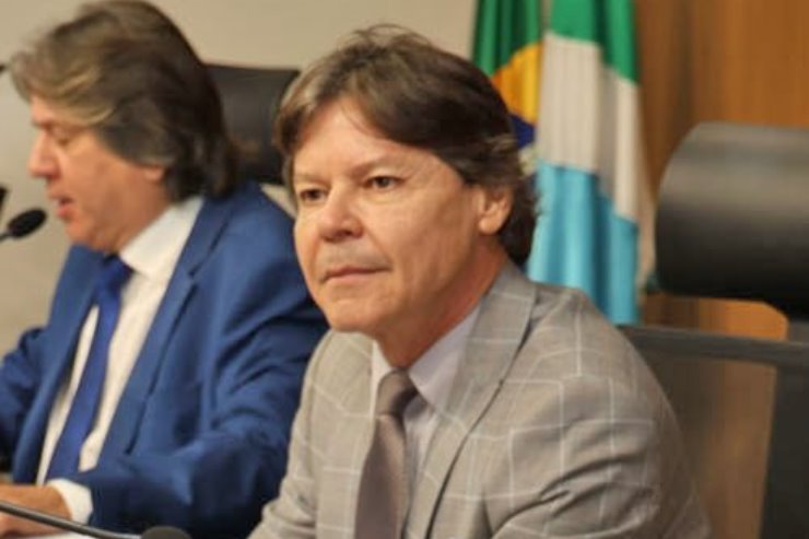 PL que obriga instalação de elevadores que possam transportar macas de forma adequada em construções de prédios públicos e privados novos segue para plenário. Foto: Alems