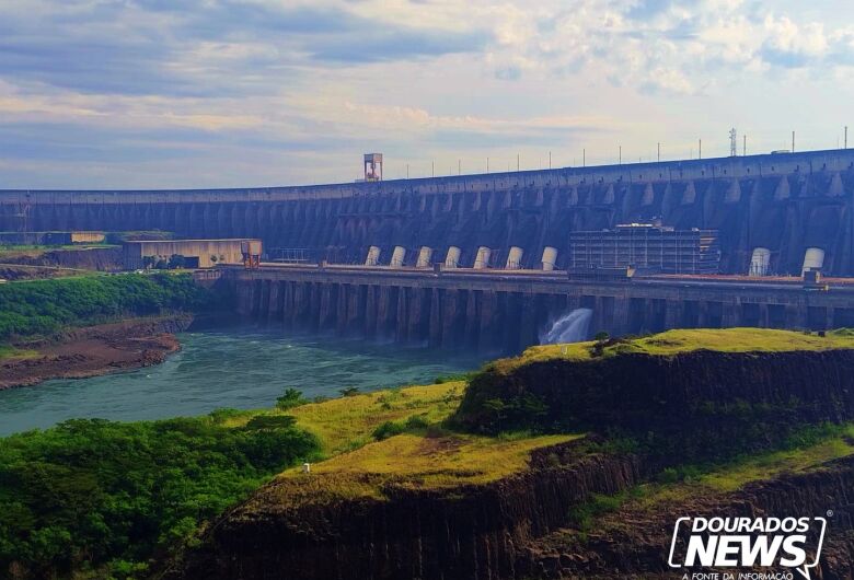 Hidrelétrica de Itaipu é uma das responsáveis em fornecer energia ao Brasil - Crédito: Adriano Moretto/Arquivo/Dourados News