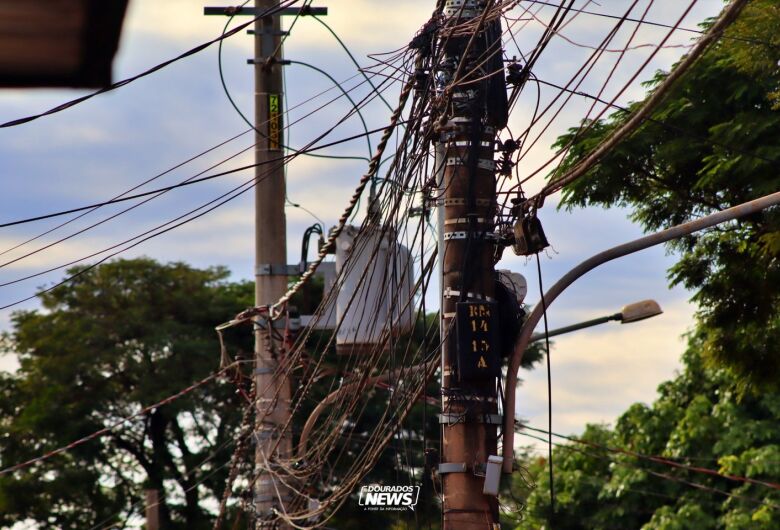 Ao longo do ano, 257 pessoas morreram em decorrência de acidentes com eletricidade - Crédito: Clara Medeiros/Arquivo/Dourados News