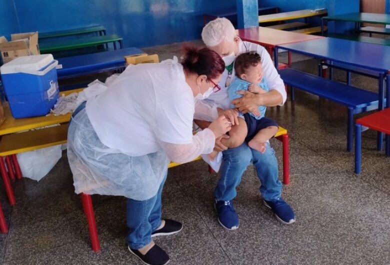 Vacina será aplicada em crianças de 6 a 11 meses e 29 dias como medida preventiva adicional ao calendário de rotina