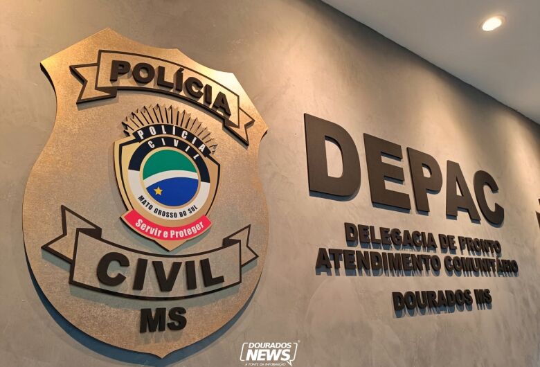 A Polícia Militar foi acionada e levou o motorista para a Depac - Crédito: arquivo/Dourados News