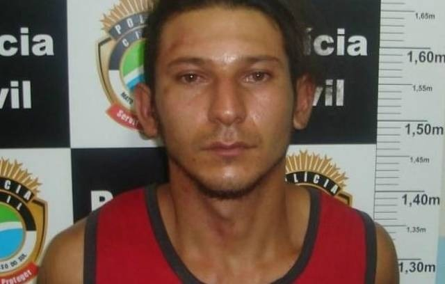 Renato Rosa Gomes quando foi preso em flagrante (Foto: Divulgação)