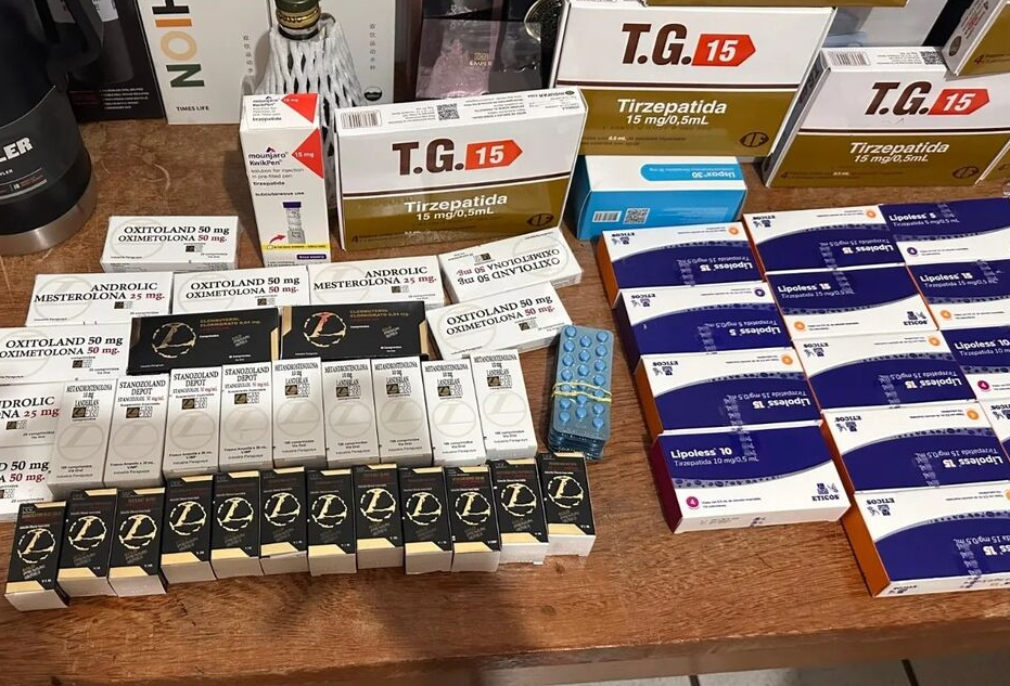 Medicamentos emagrecedores contrabandeados apreendidos em operação (Foto: Divulgação | PF)